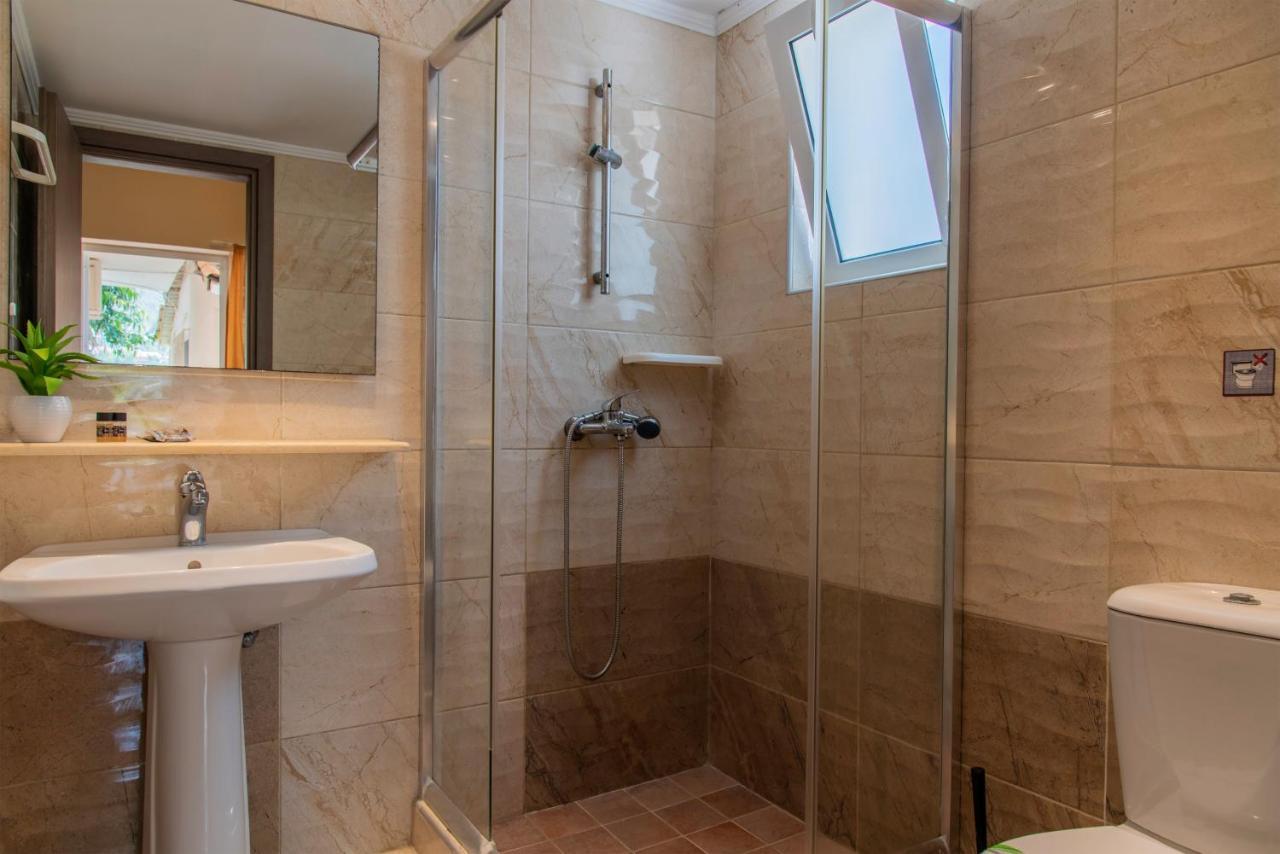 Roula Studios Pigadhakia Bagian luar foto